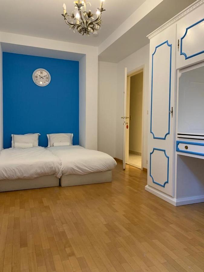 Lovely Two Bedroom Apartment With Free Parking Amberes Exterior foto